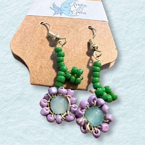 Flower Design Earrings Seed Bead Original Design - Picture 1 of 2